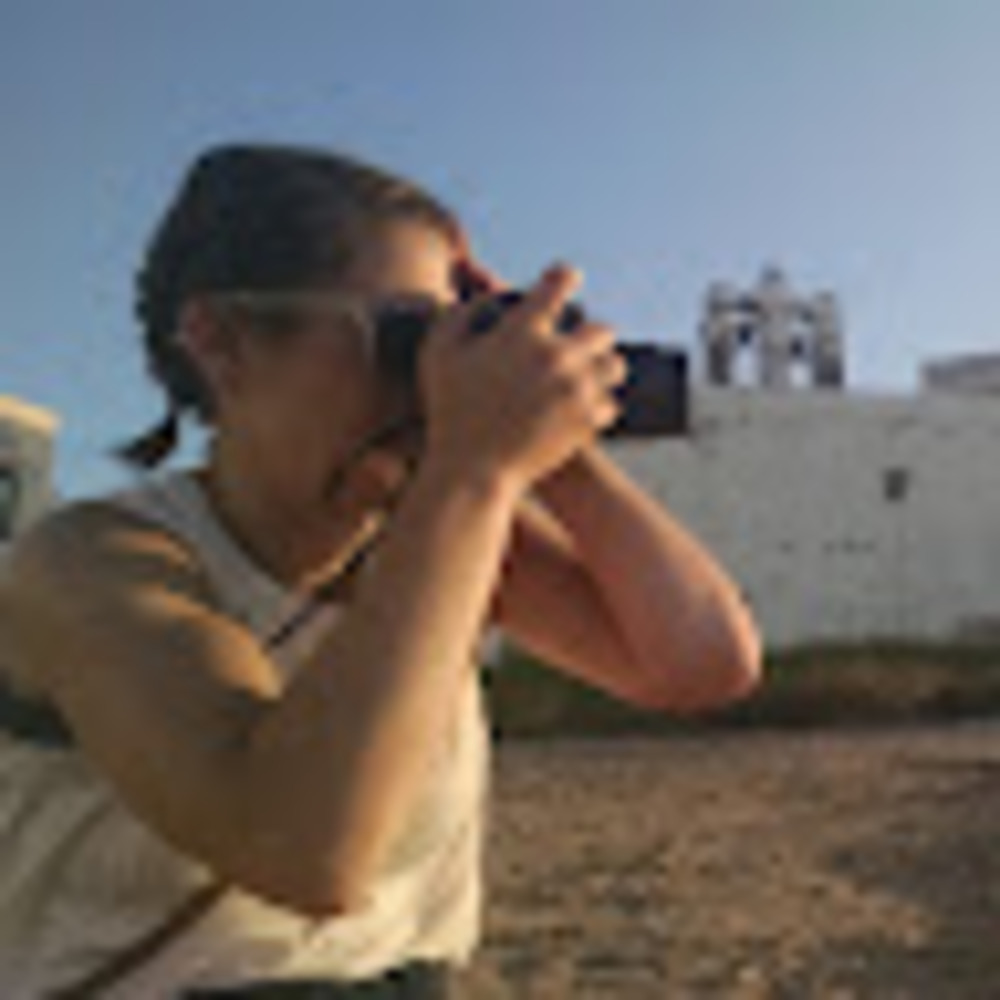 Meet your Posher, Emily